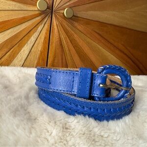 Vintage Women’s Blue Leather Belt 🌵